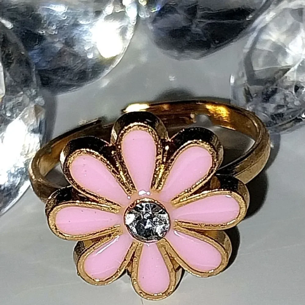 Super cute girls jeweled adjustable ring